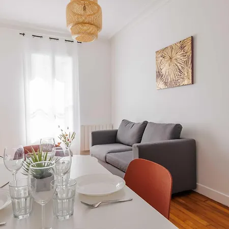 Appt 1 Bdr 2p Proche Buttes Chaumont Paris