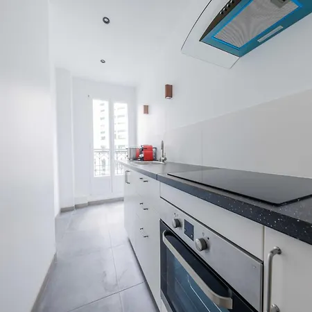 Appt 1 Bdr 2p Proche Buttes Chaumont Apartment Paris
